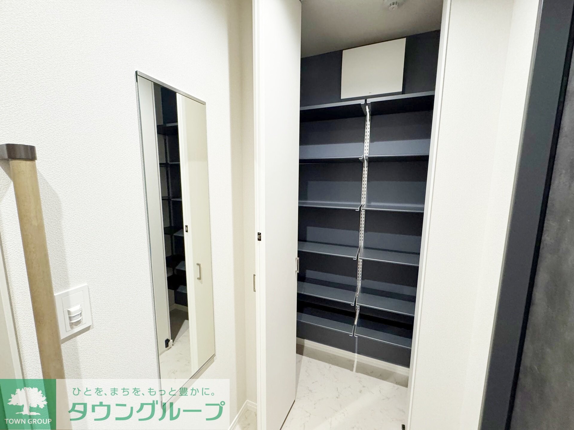 グランウェストの物件内観写真