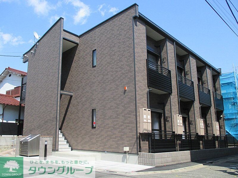 レオネクストアベイユの物件外観写真