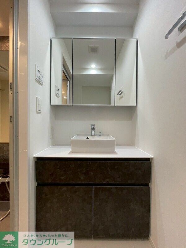 ルミーク文京湯島の物件内観写真