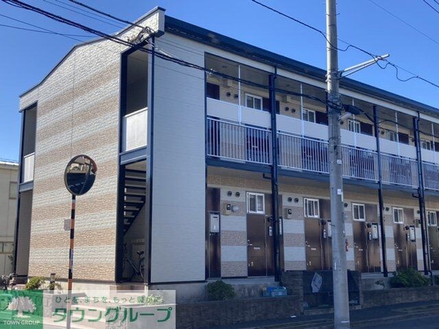 レオパレスアドヴァンの物件外観写真