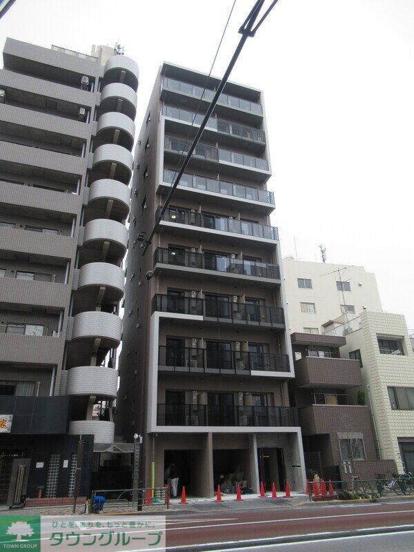 VERXEED ASAKUSAの物件外観写真