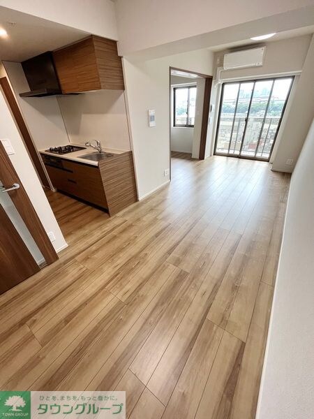 コンフォリア・リヴ根岸二丁目の物件内観写真