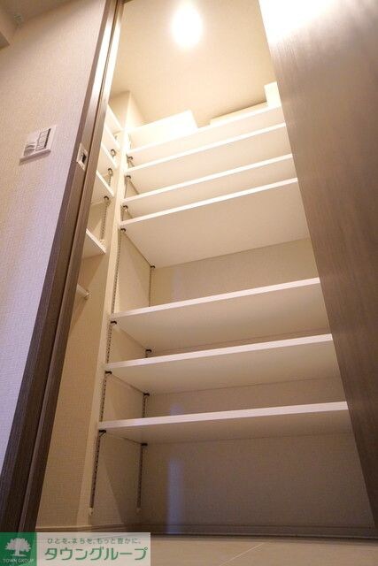 Brillia ist 上野稲荷町の物件内観写真