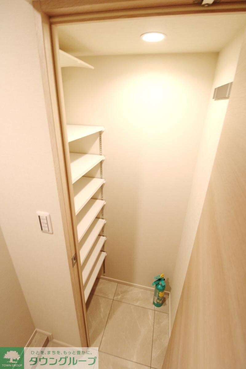 ルフォンプログレ上野稲荷町の物件内観写真