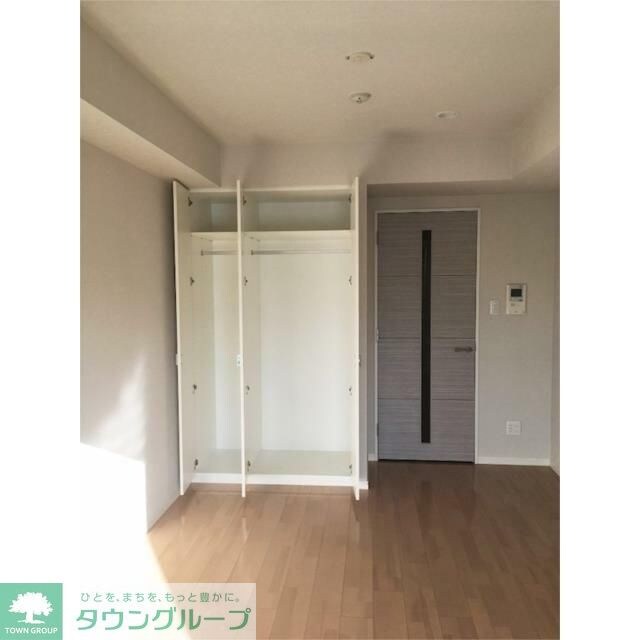 エスティメゾン赤羽の物件内観写真