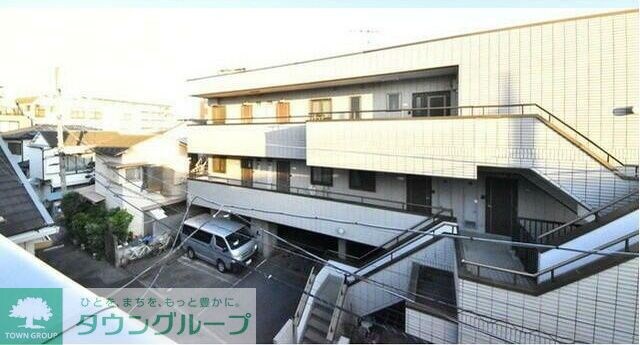 セレブラーレ町屋の物件内観写真