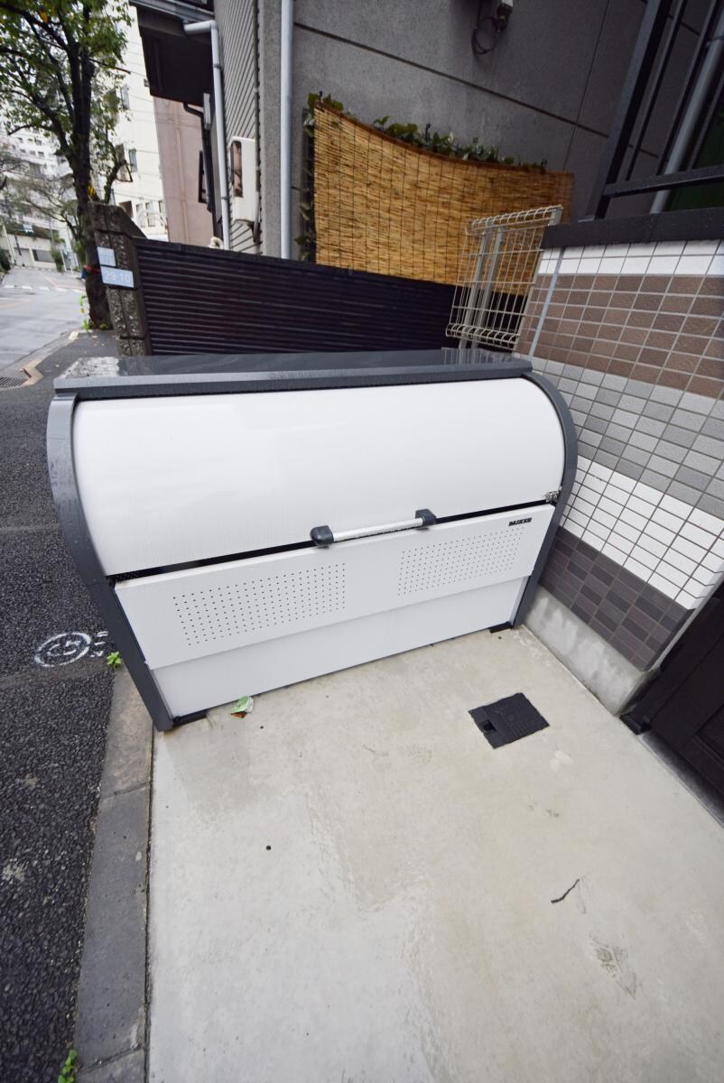 ヒルズ東日暮里の物件内観写真