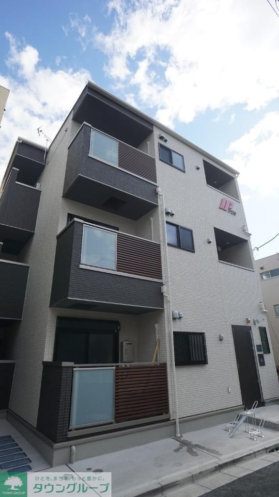 GRAND BEARの物件外観写真