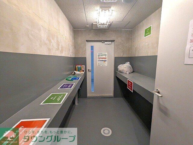 ワンルーフレジデンス新御徒町の物件内観写真