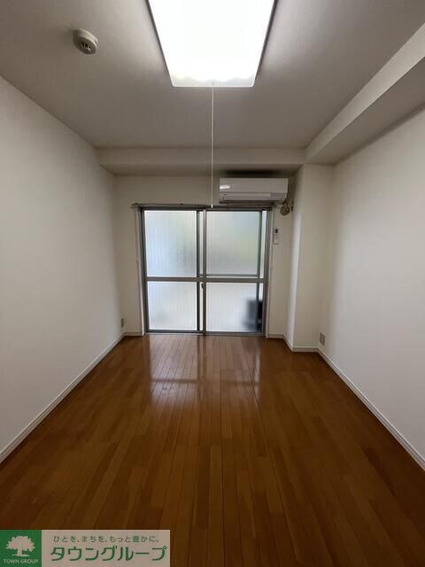 山一鹿浜マンションの物件内観写真