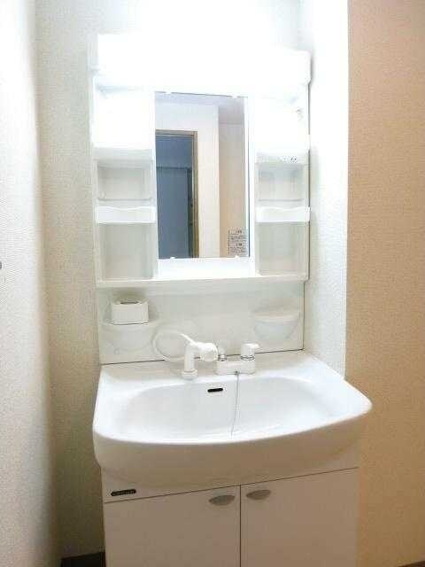 アブレスト西日暮里の物件内観写真