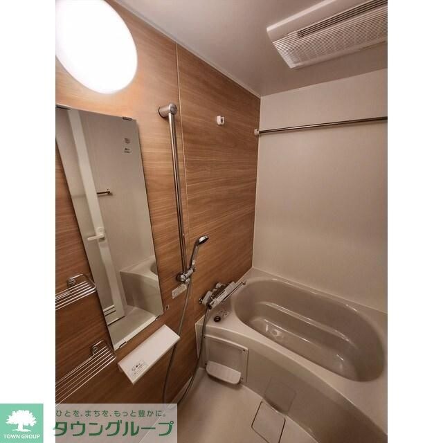 コスモグラシア三ノ輪の物件内観写真