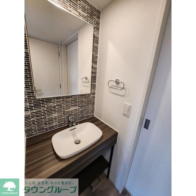 コスモグラシア三ノ輪の物件内観写真