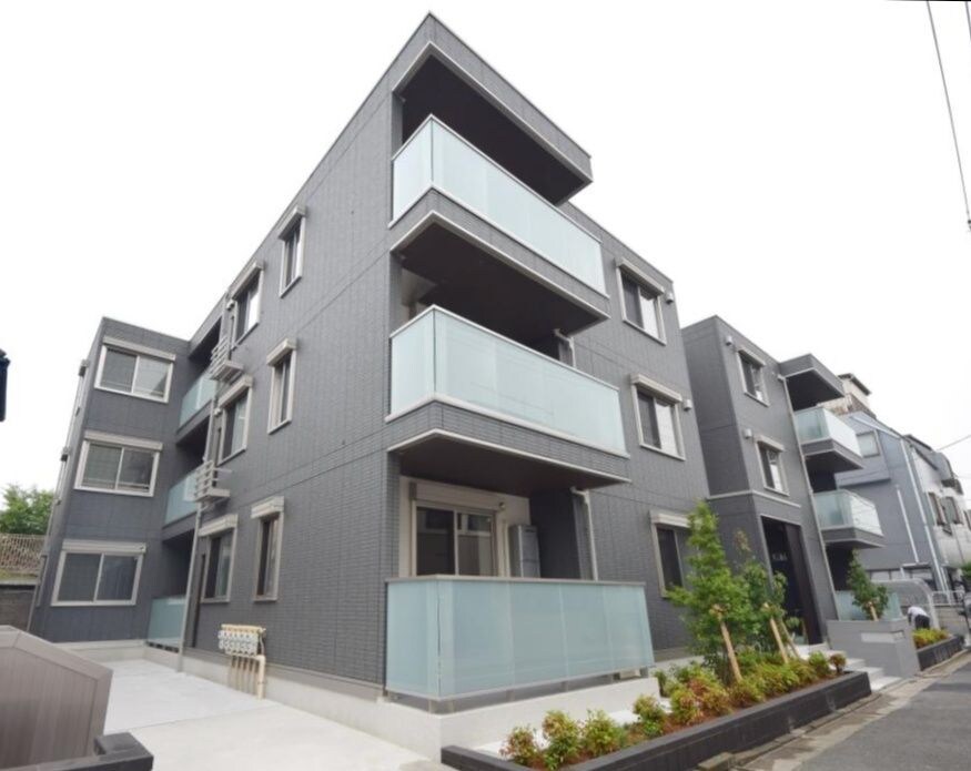 メゾン・ド・アヴニールの物件外観写真