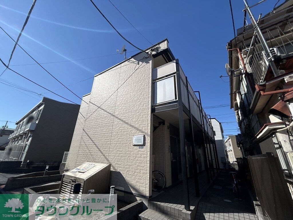 レオパレスアンソレイユの物件外観写真