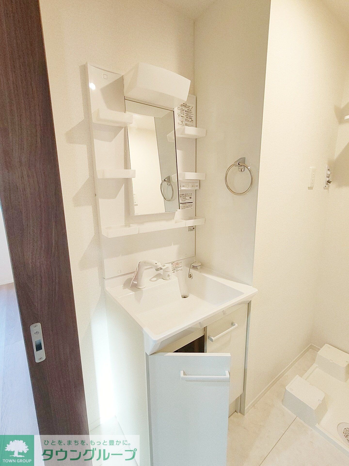 セレスティア白鳥の物件内観写真