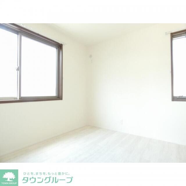 舎人戸建の物件内観写真