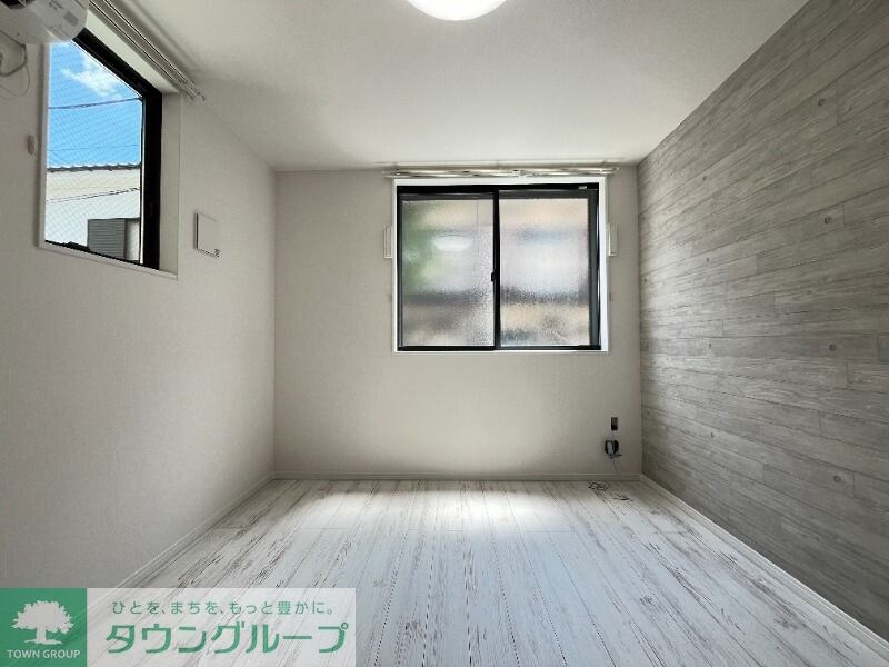 リュクスカーサ梅島の物件内観写真