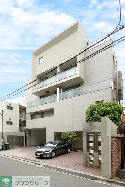 オークウッドハウスの物件外観写真