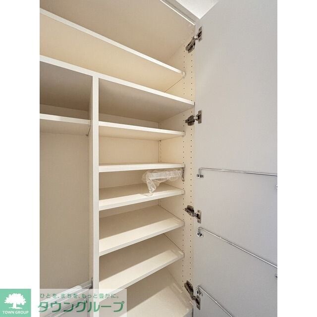 リビオメゾン新宿westの物件内観写真