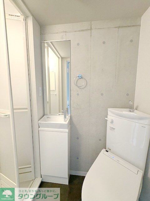 LOTUS TOGOSHIGINZAの物件内観写真