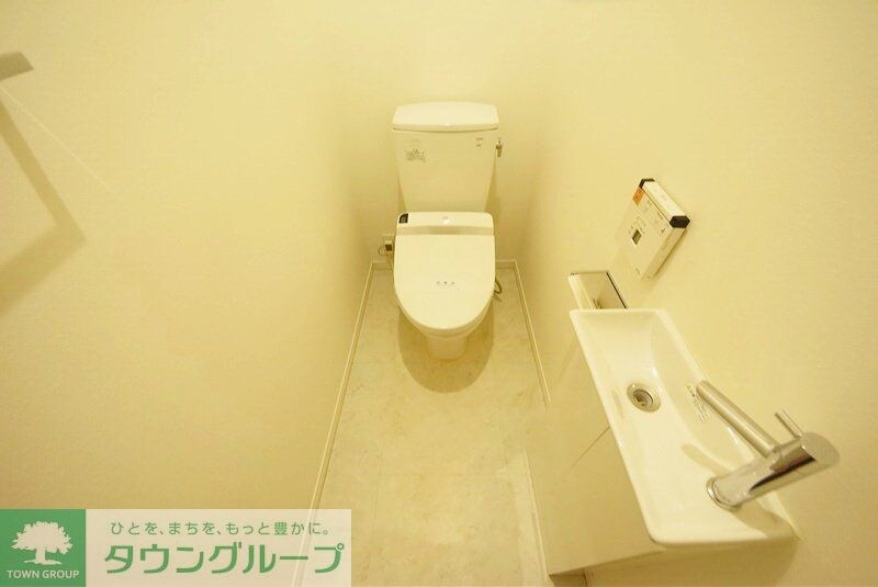 フレンシア外苑西の物件内観写真