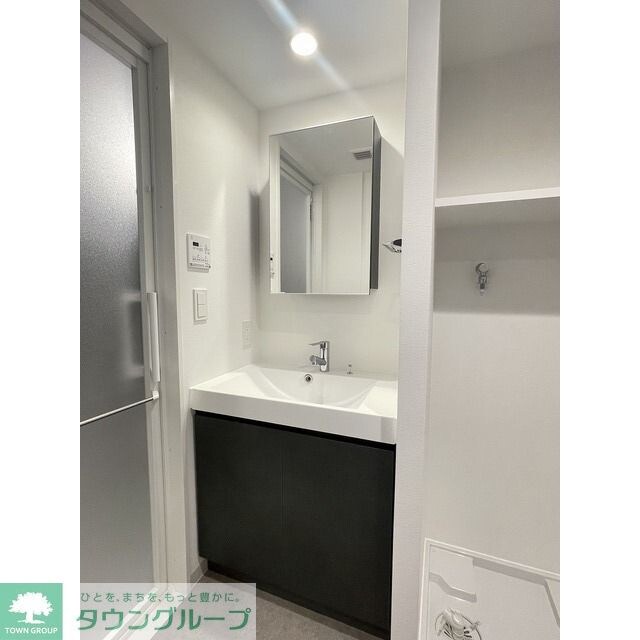 コンフォリア上目黒の物件内観写真