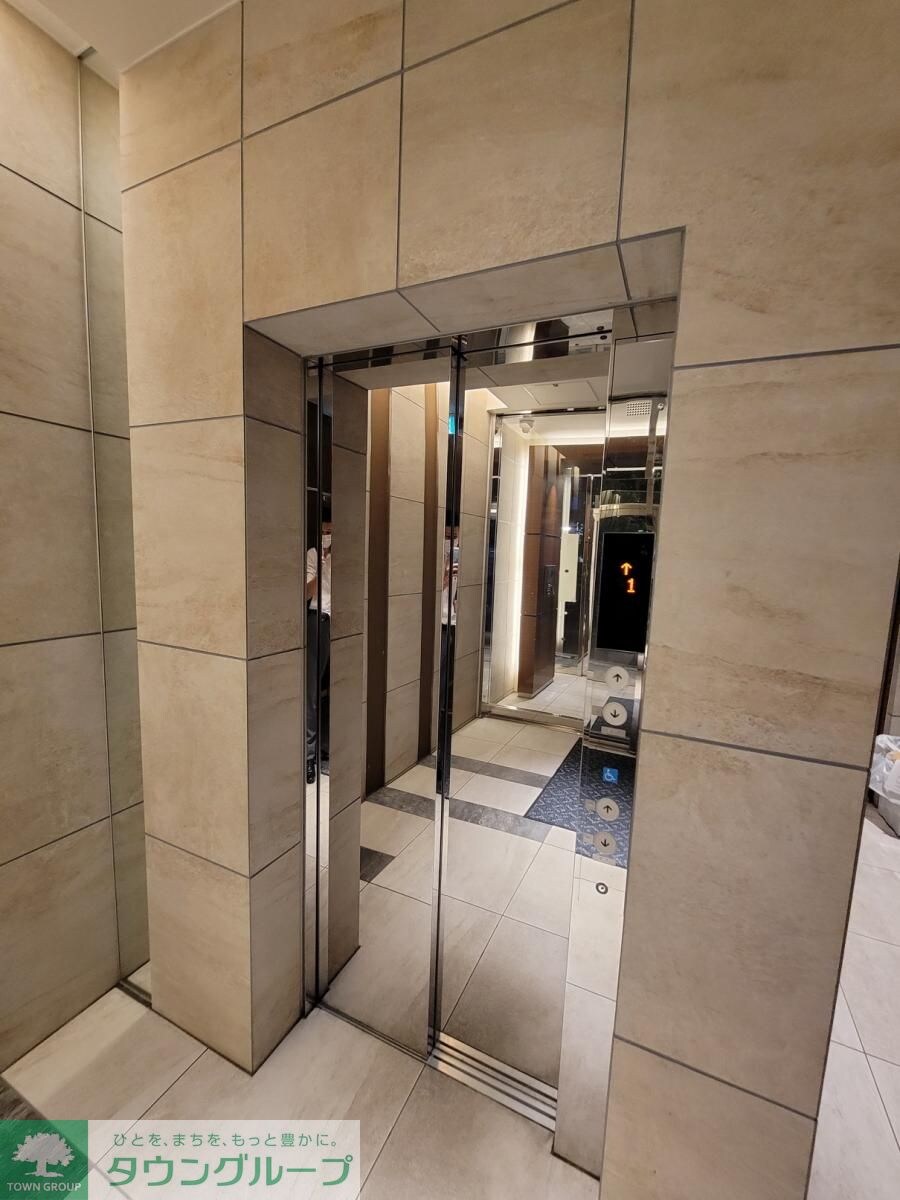 ロイジェントパークス四ッ谷の物件内観写真