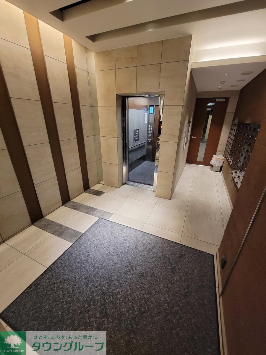 ロイジェントパークス四ッ谷の物件内観写真