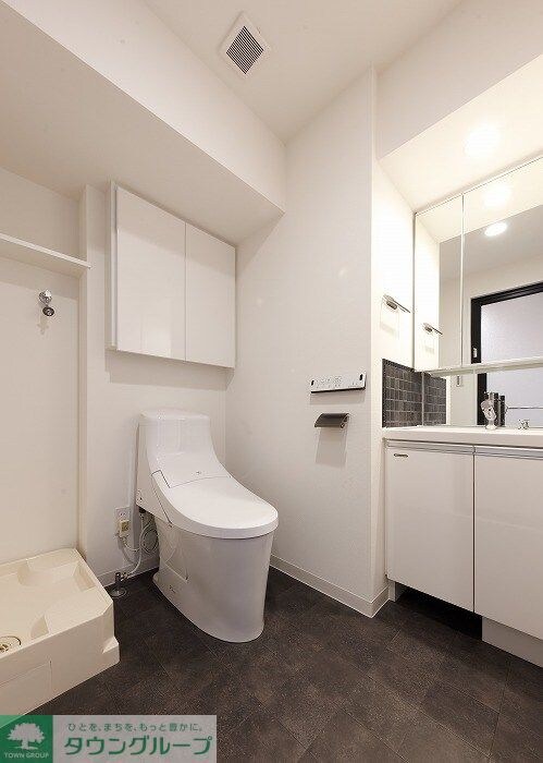 グランドコンシェルジュ六本木の物件内観写真