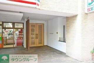 白金台アパートメントの物件内観写真