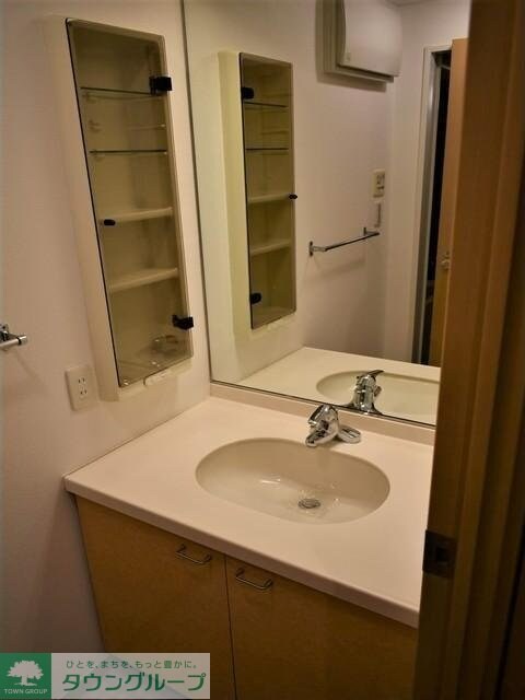 白金台アパートメントの物件内観写真