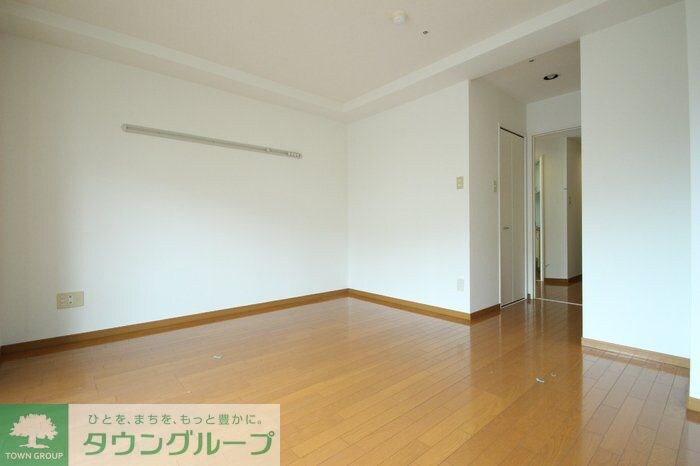 モニュメントスクウェア 弐番館の物件内観写真