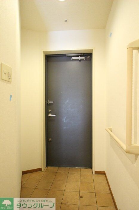 モニュメントスクウェア 弐番館の物件内観写真