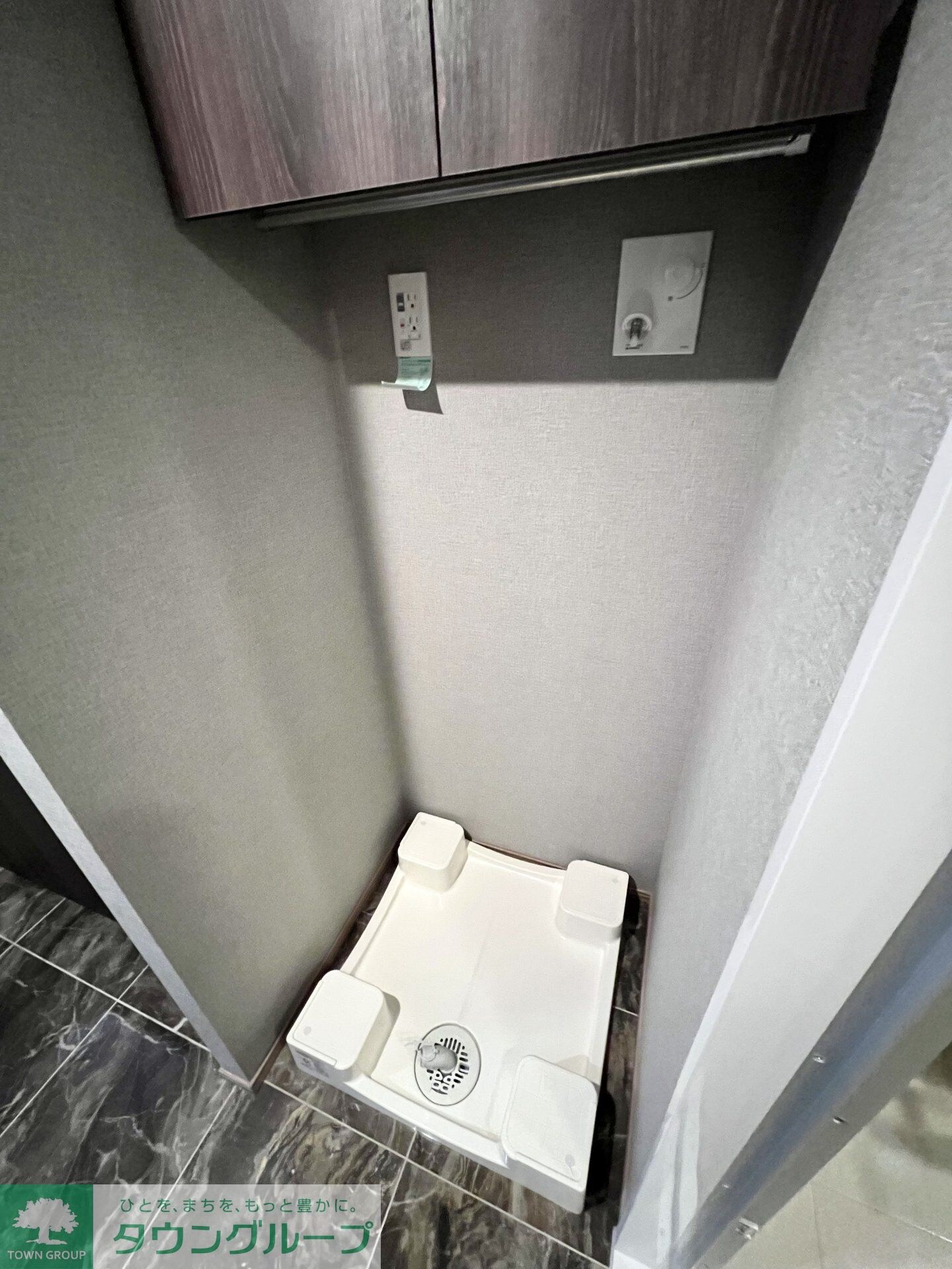 オーパスレジデンス南青山の物件内観写真