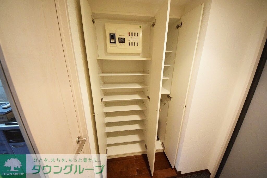 アクロス目黒タワーの物件内観写真