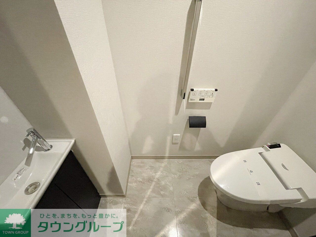 ザ・パークハウス三軒茶屋タワーの物件内観写真