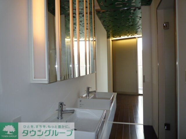 グランカーサ南青山の物件内観写真