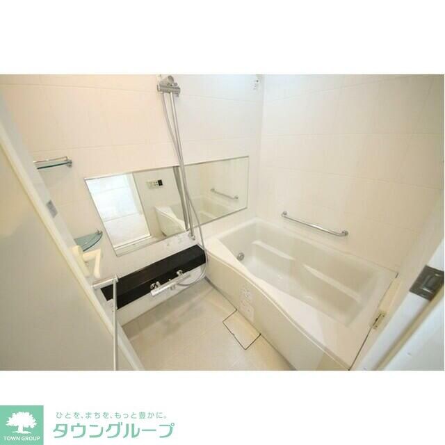 グランスイート銀座レスティモナークの物件内観写真