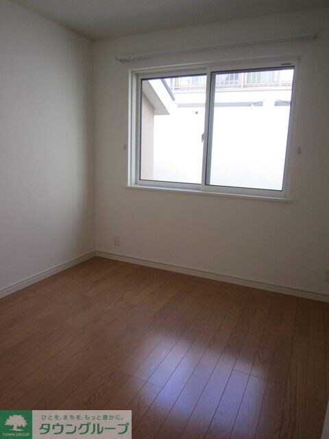 RIZ大京町の物件内観写真