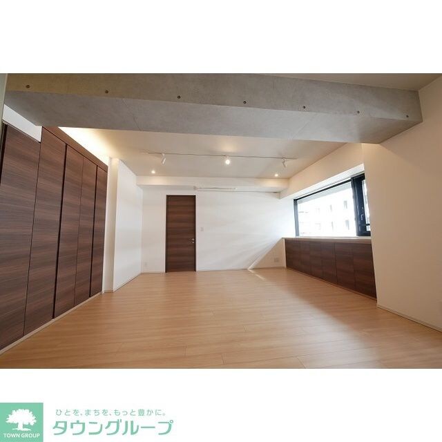 コンフォリア新宿イーストサイドタワーアネックスの物件内観写真