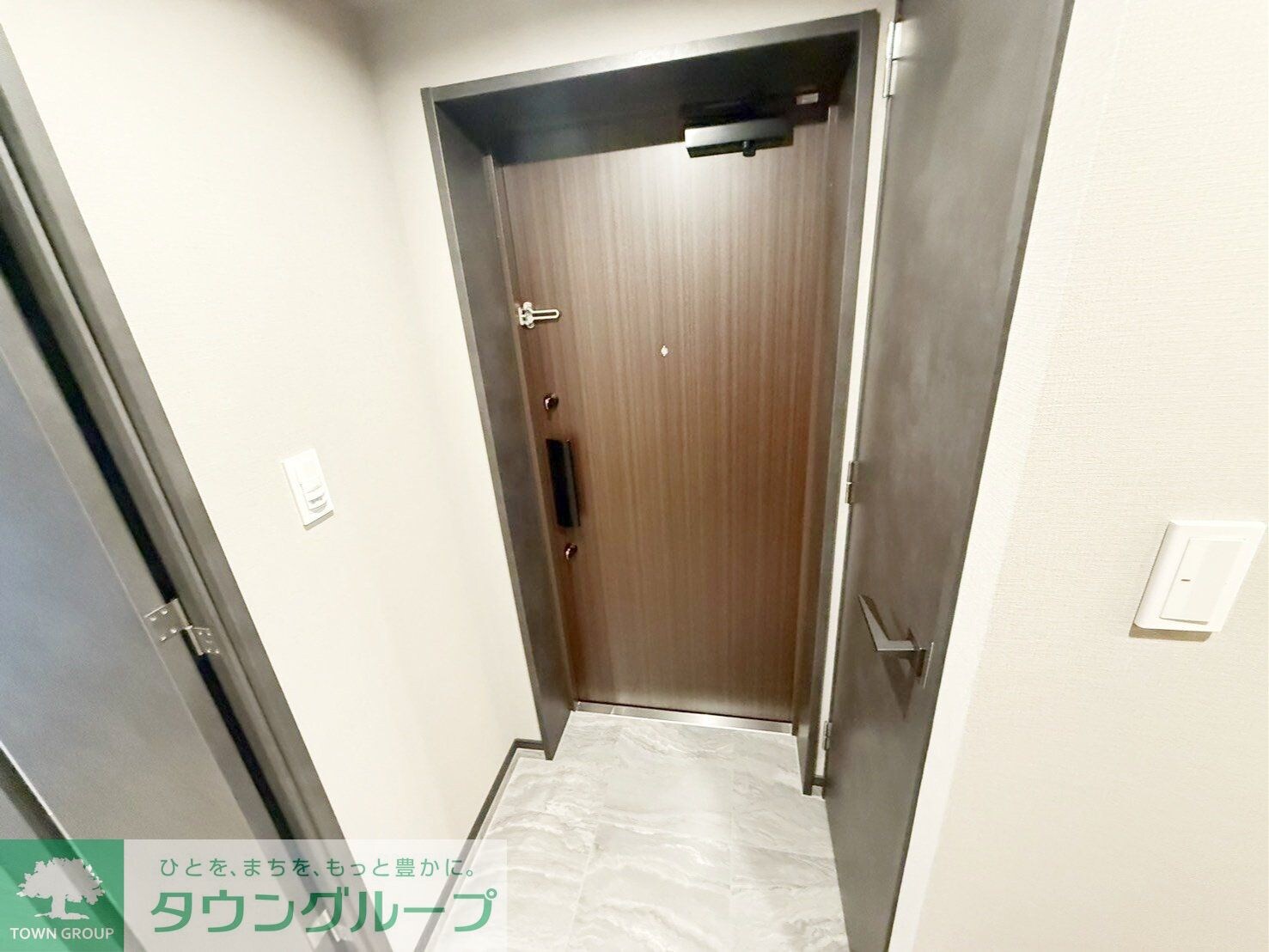 コンポジット早稲田鶴巻町の物件内観写真