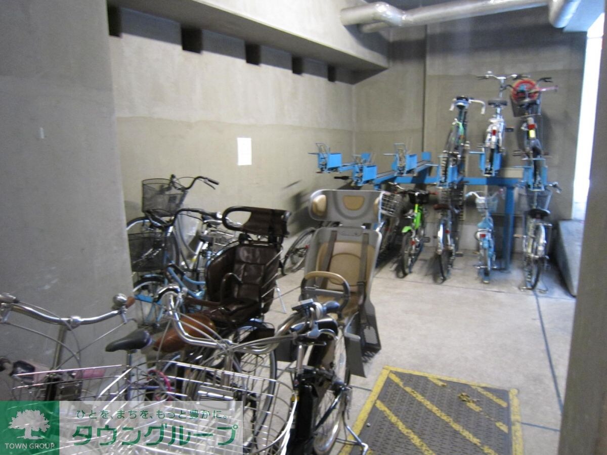 コロネード春日の物件内観写真