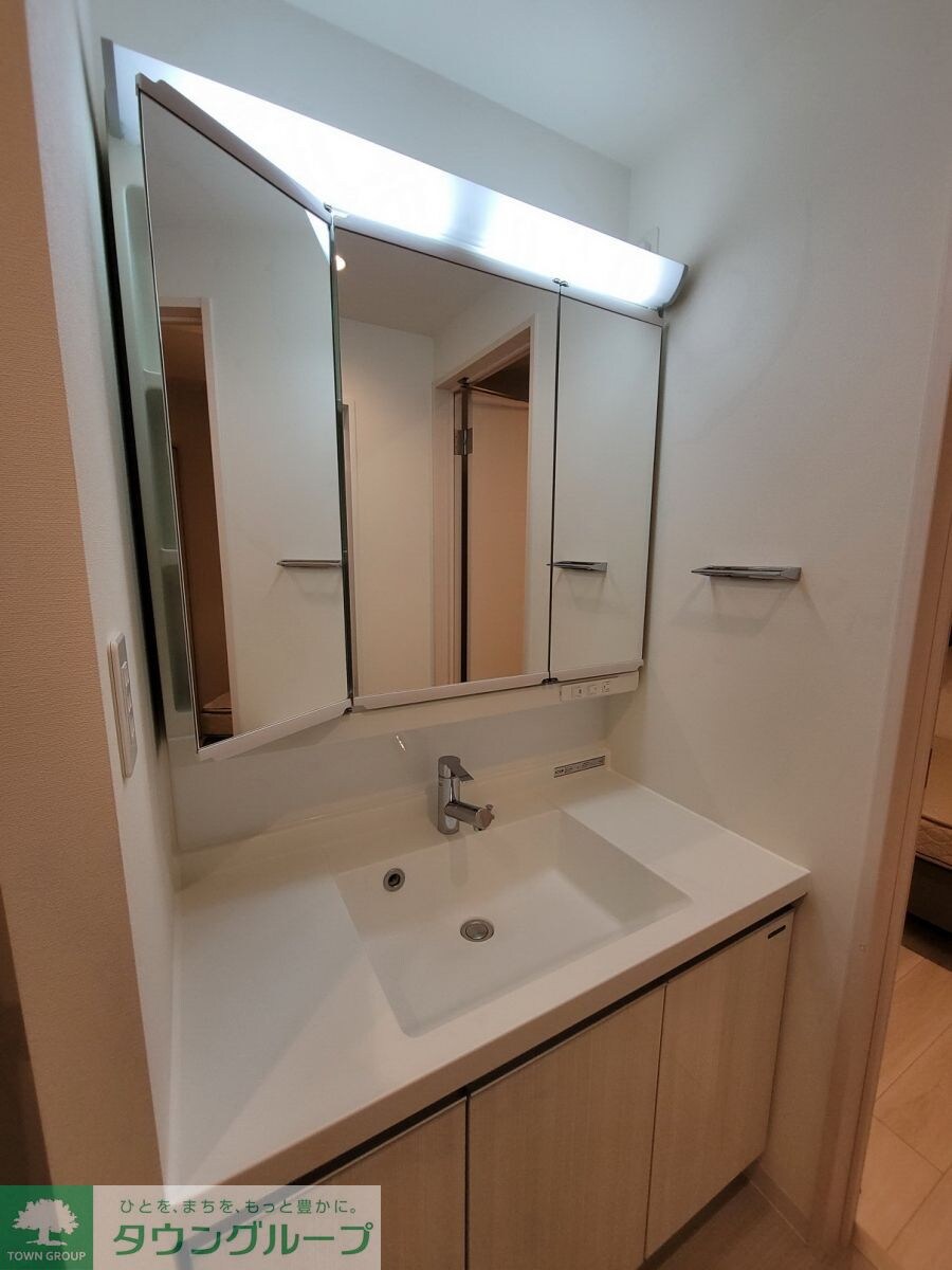 ロイジェントパークス四ッ谷の物件内観写真