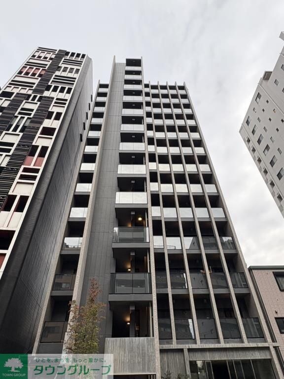 ROOTs Shinjuku Wakamatsuchoの物件外観写真