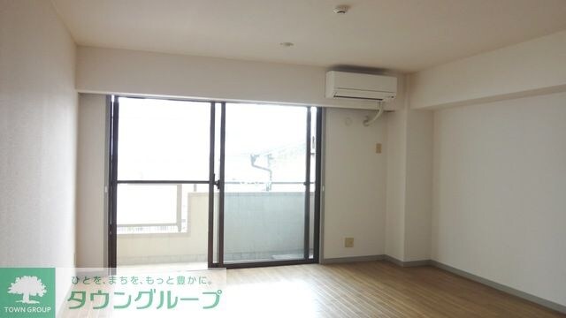 メゾン里仁の物件内観写真