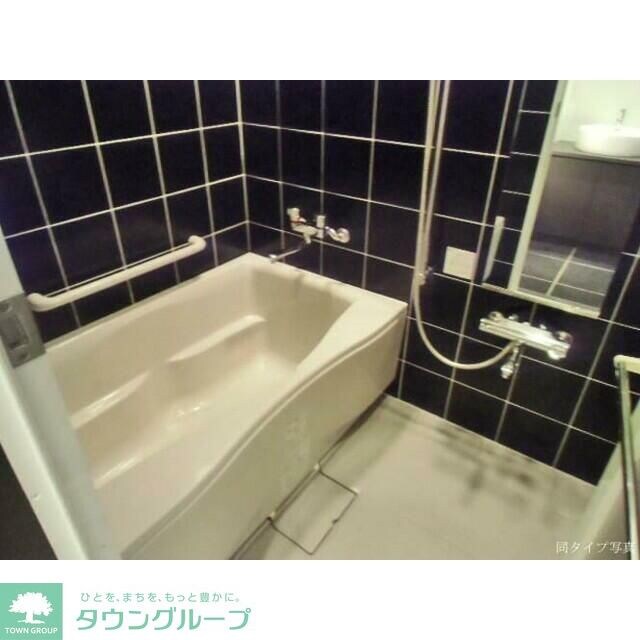 コンフォリア北参道の物件内観写真