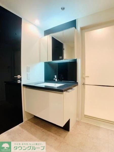 Brillia ist 西麻布霞町の物件内観写真