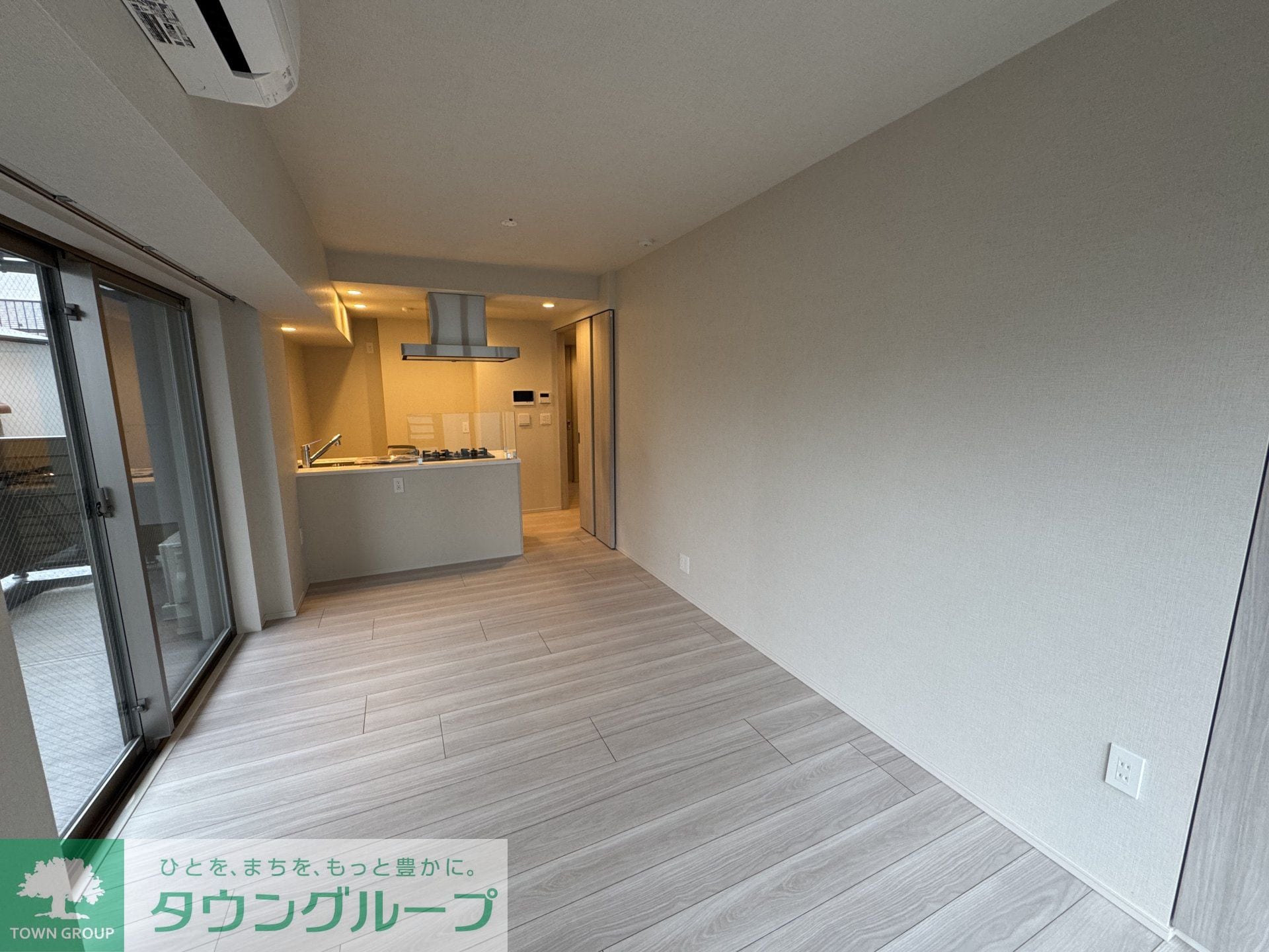 コンフォリア・リヴ西大島SOUTHの物件内観写真