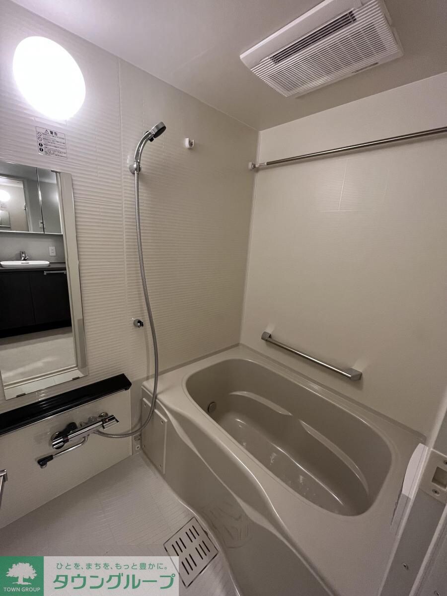 コスモグラシア池田山の物件内観写真